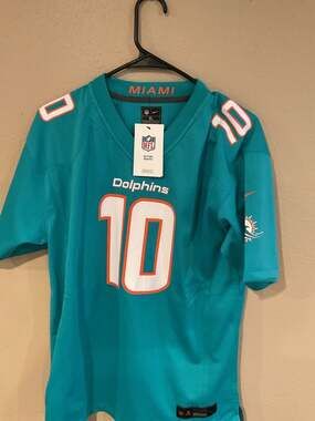 Nike Men's Miami Dolphins Tyreek Hill #10 Aqua NFL Game Jersey
